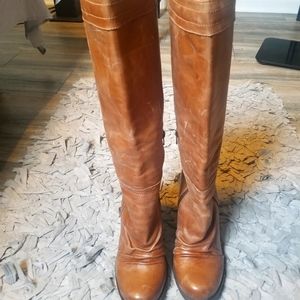 Jessica Simpson worn look leather boots women's size 10 WORN ONCE..MAYBE